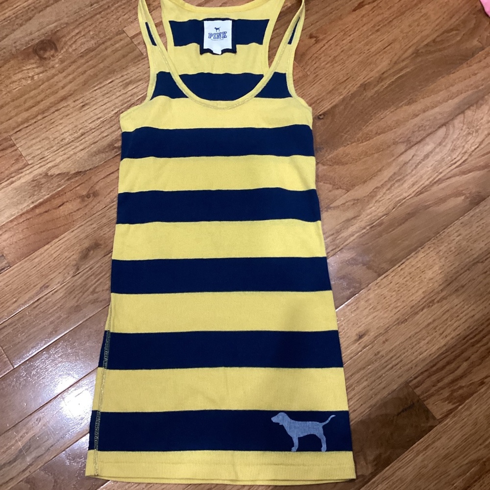 Victoria’s Secret VS Pink 86 Vintage Y2K Racerback Tank Top Size Medium